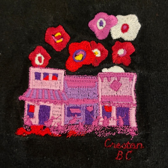CRESTON BC Embroidered Black T-Shirt - Picture 2 of 5